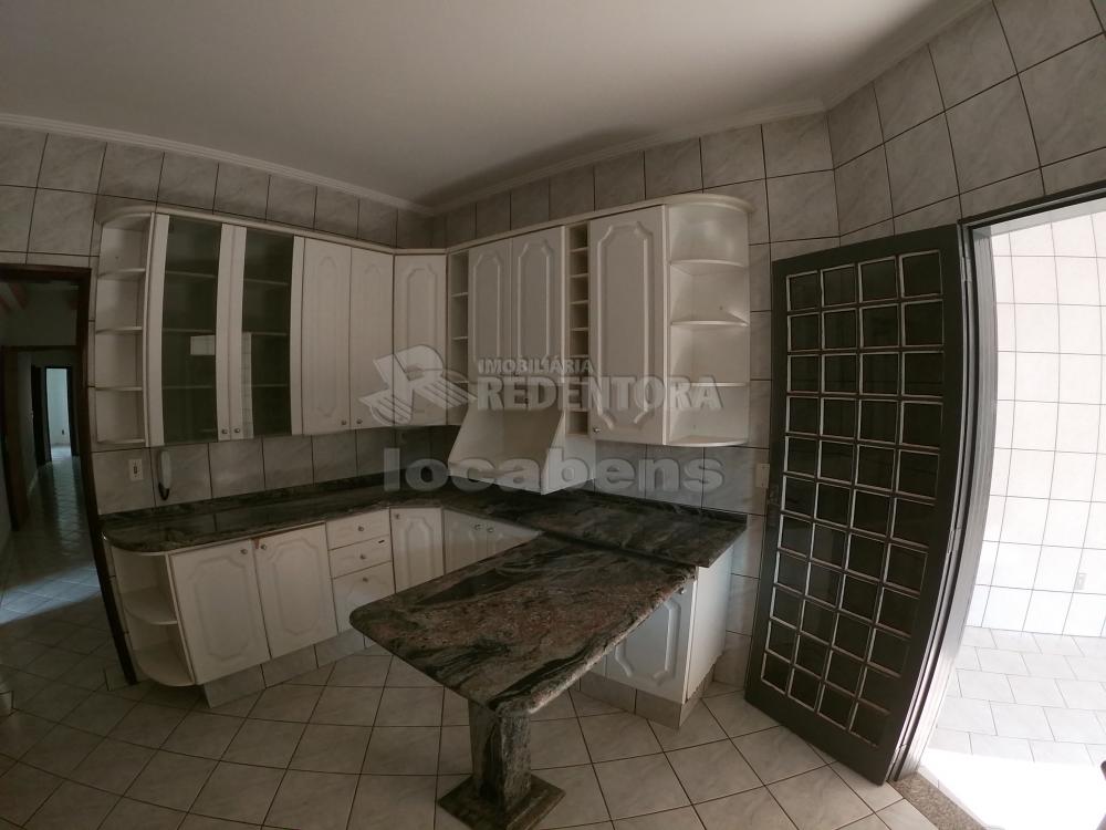 Alugar Casa / Padrão em São José do Rio Preto R$ 4.500,00 - Foto 14