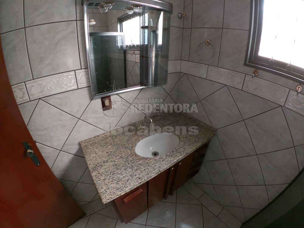 Alugar Casa / Padrão em São José do Rio Preto R$ 4.500,00 - Foto 28