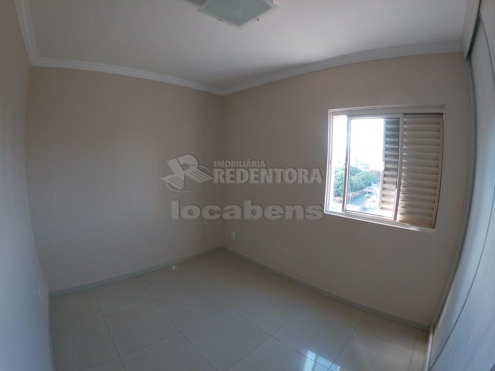 Alugar Apartamento / Padrão em São José do Rio Preto R$ 1.200,00 - Foto 12