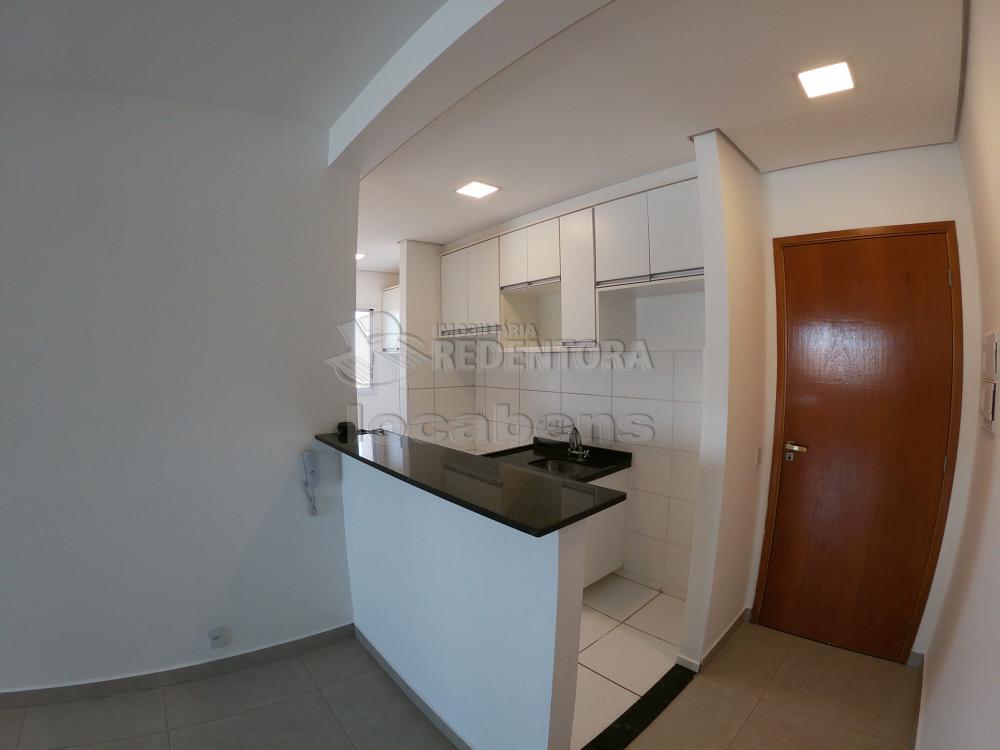 Alugar Apartamento / Padrão em São José do Rio Preto R$ 1.200,00 - Foto 10