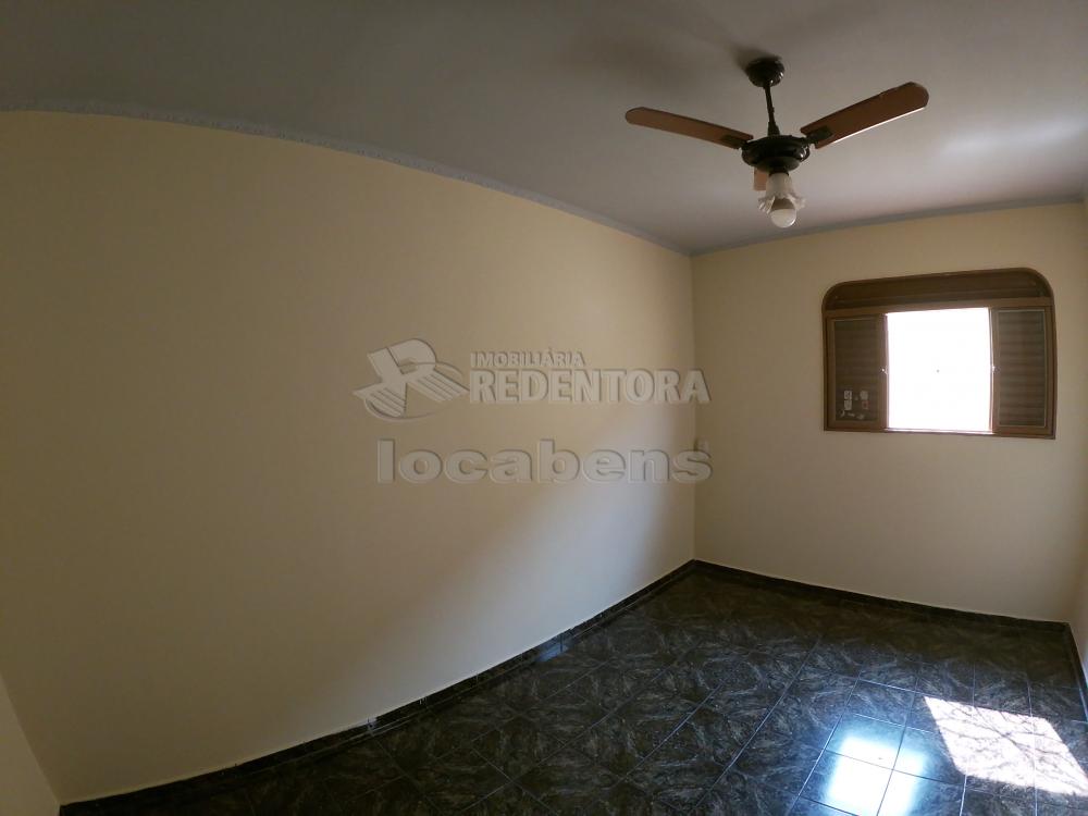 Alugar Casa / Padrão em São José do Rio Preto apenas R$ 1.300,00 - Foto 9