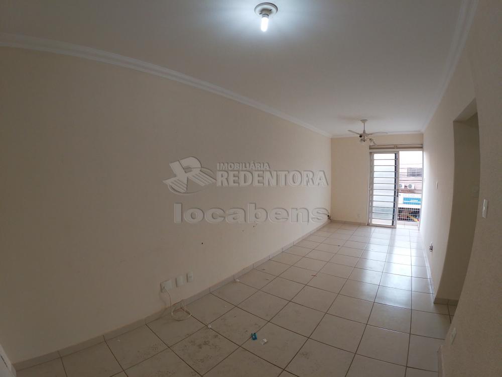 Alugar Apartamento / Padrão em São José do Rio Preto R$ 800,00 - Foto 3