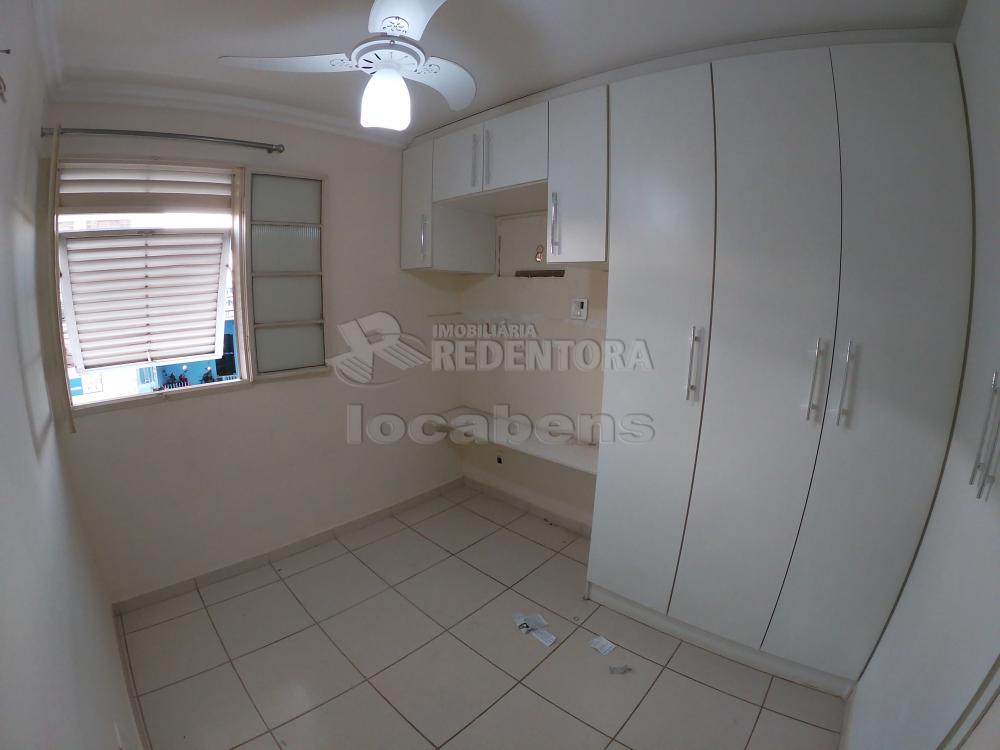 Alugar Apartamento / Padrão em São José do Rio Preto R$ 800,00 - Foto 11