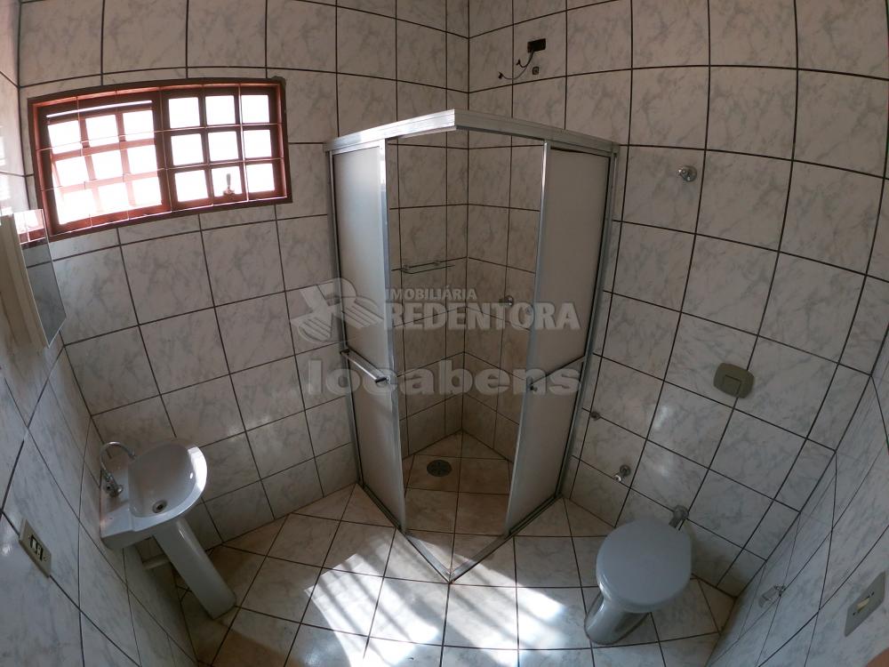 Alugar Casa / Padrão em São José do Rio Preto R$ 1.150,00 - Foto 20