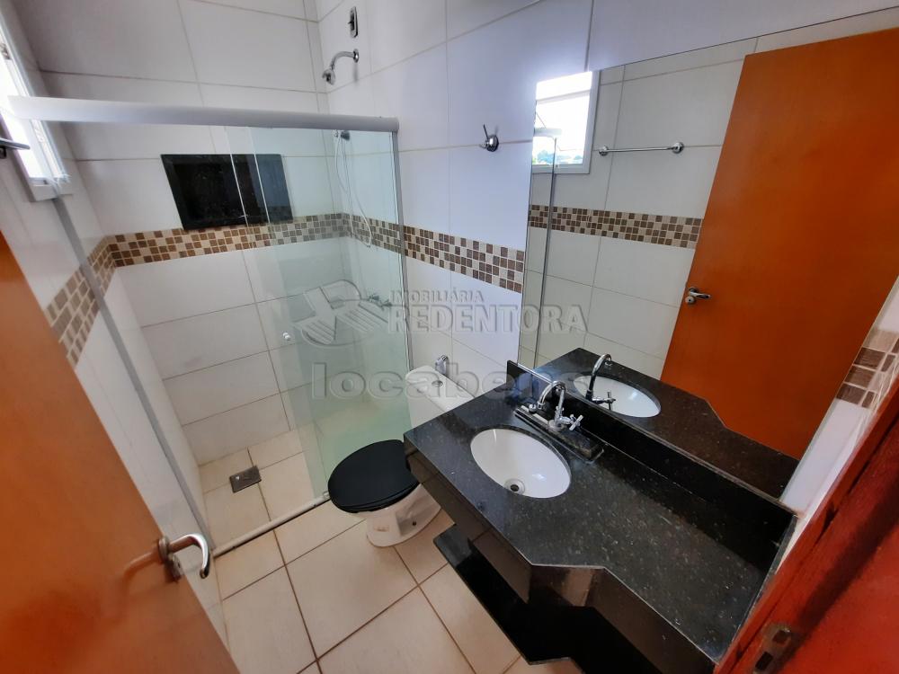 Alugar Apartamento / Padrão em São José do Rio Preto R$ 1.200,00 - Foto 14