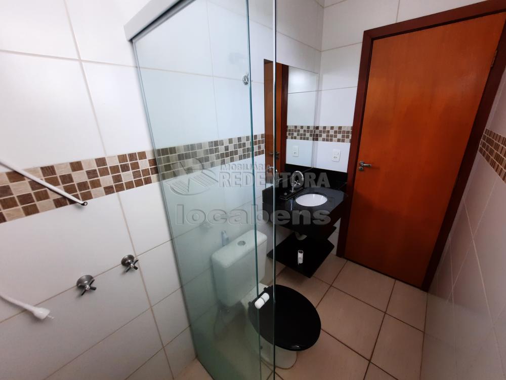 Alugar Apartamento / Padrão em São José do Rio Preto R$ 1.200,00 - Foto 15