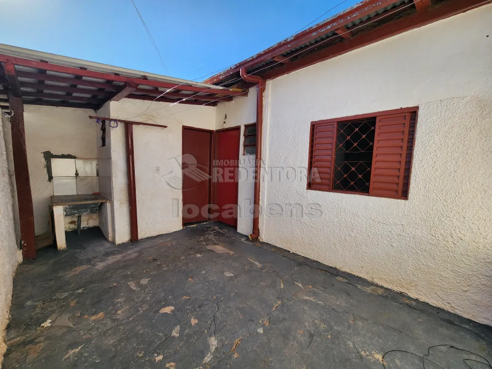 Alugar Casa / Padrão em São José do Rio Preto apenas R$ 600,00 - Foto 1