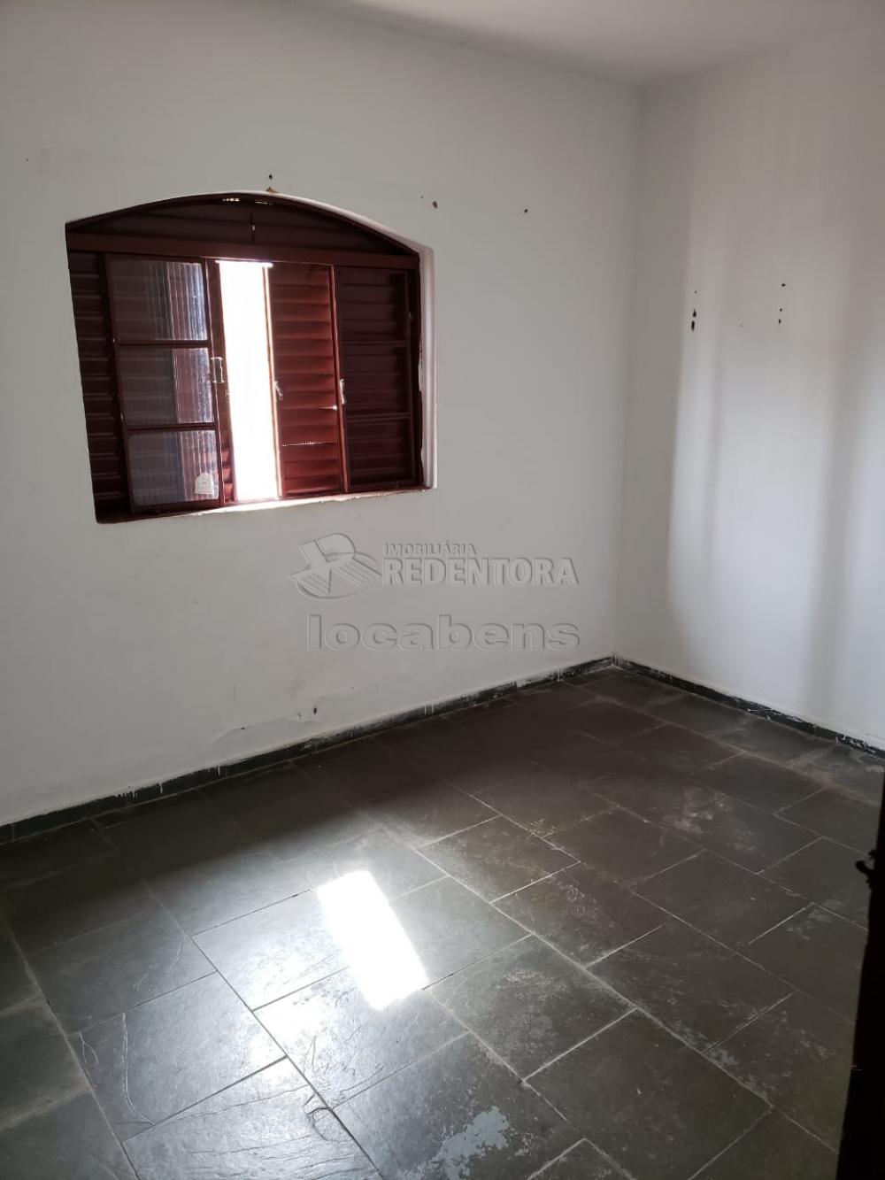 Alugar Casa / Padrão em São José do Rio Preto apenas R$ 800,00 - Foto 4