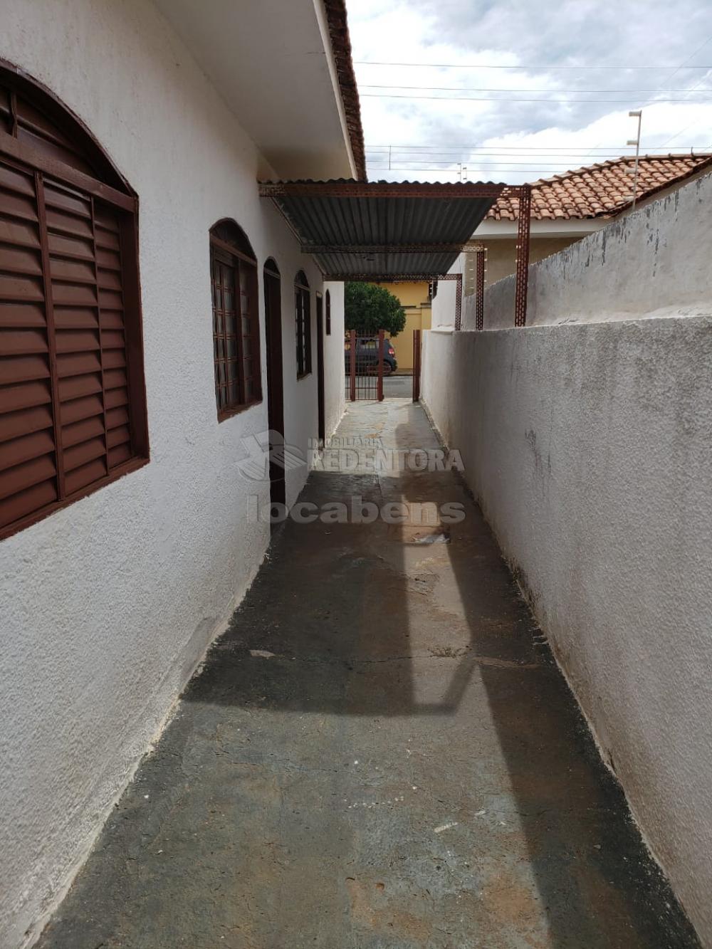 Alugar Casa / Padrão em São José do Rio Preto apenas R$ 800,00 - Foto 9