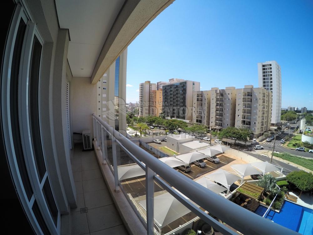 Alugar Apartamento / Padrão em São José do Rio Preto R$ 1.800,00 - Foto 4