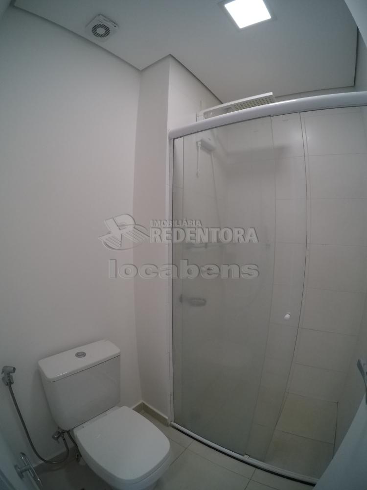 Alugar Apartamento / Padrão em São José do Rio Preto R$ 1.800,00 - Foto 9