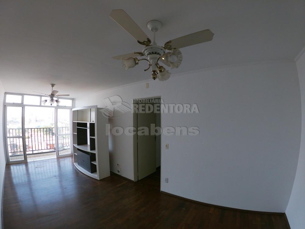 Comprar Apartamento / Padrão em São José do Rio Preto - Foto 1