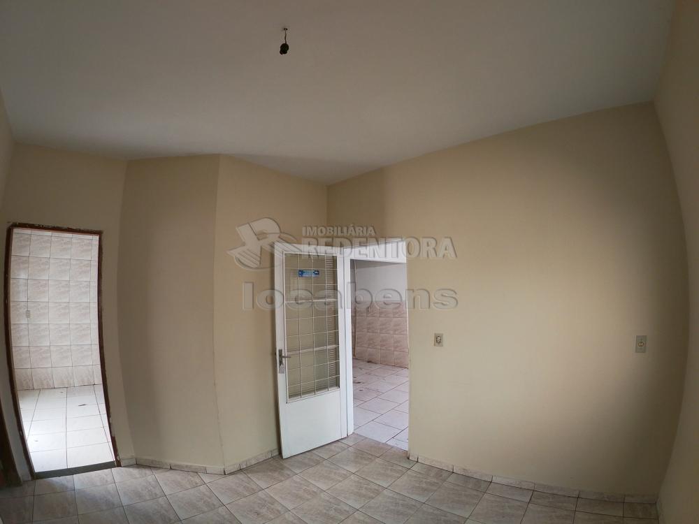 Comprar Casa / Padrão em Guapiaçu - Foto 4