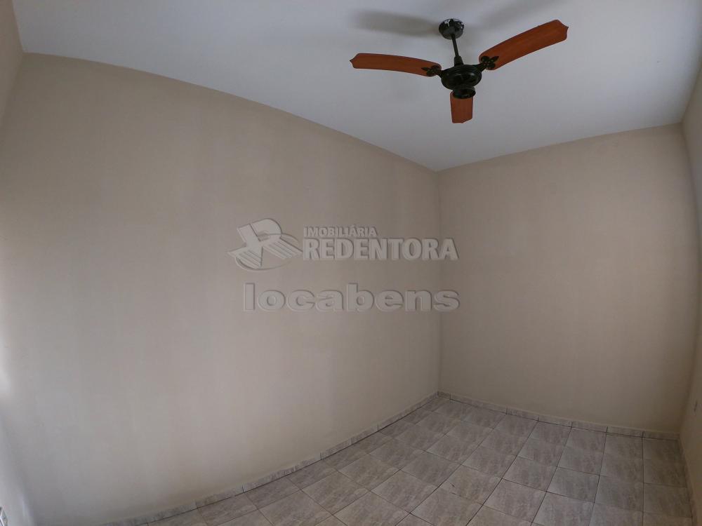 Comprar Casa / Padrão em Guapiaçu - Foto 9