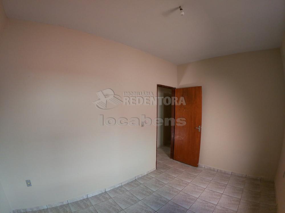 Comprar Casa / Padrão em Guapiaçu - Foto 15