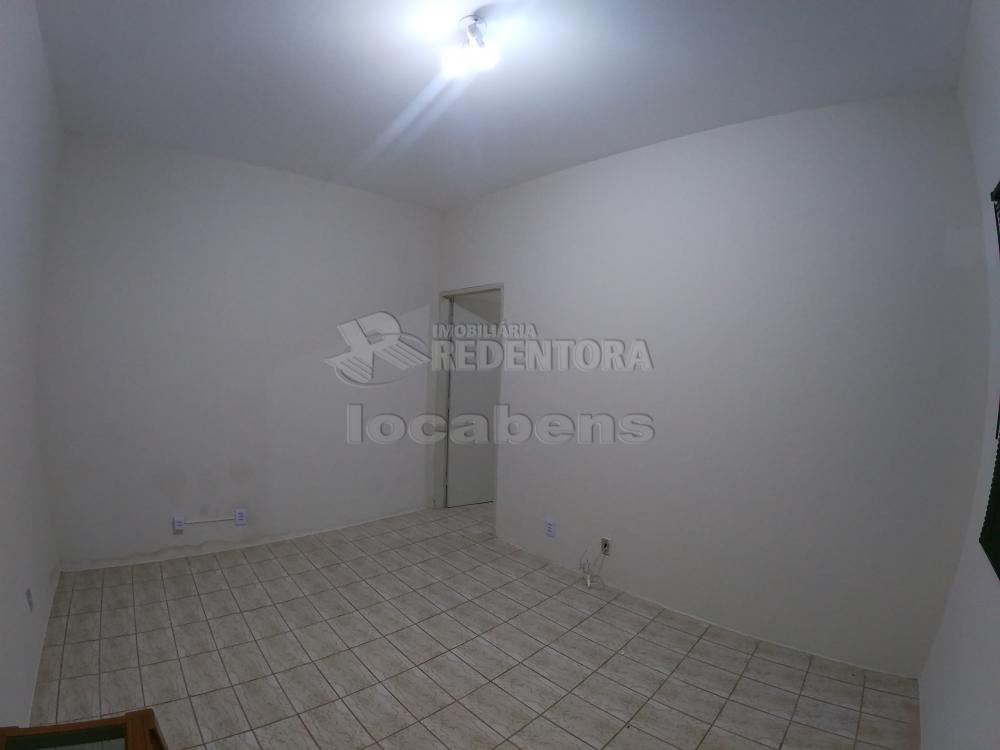 Alugar Casa / Padrão em São José do Rio Preto R$ 2.500,00 - Foto 33