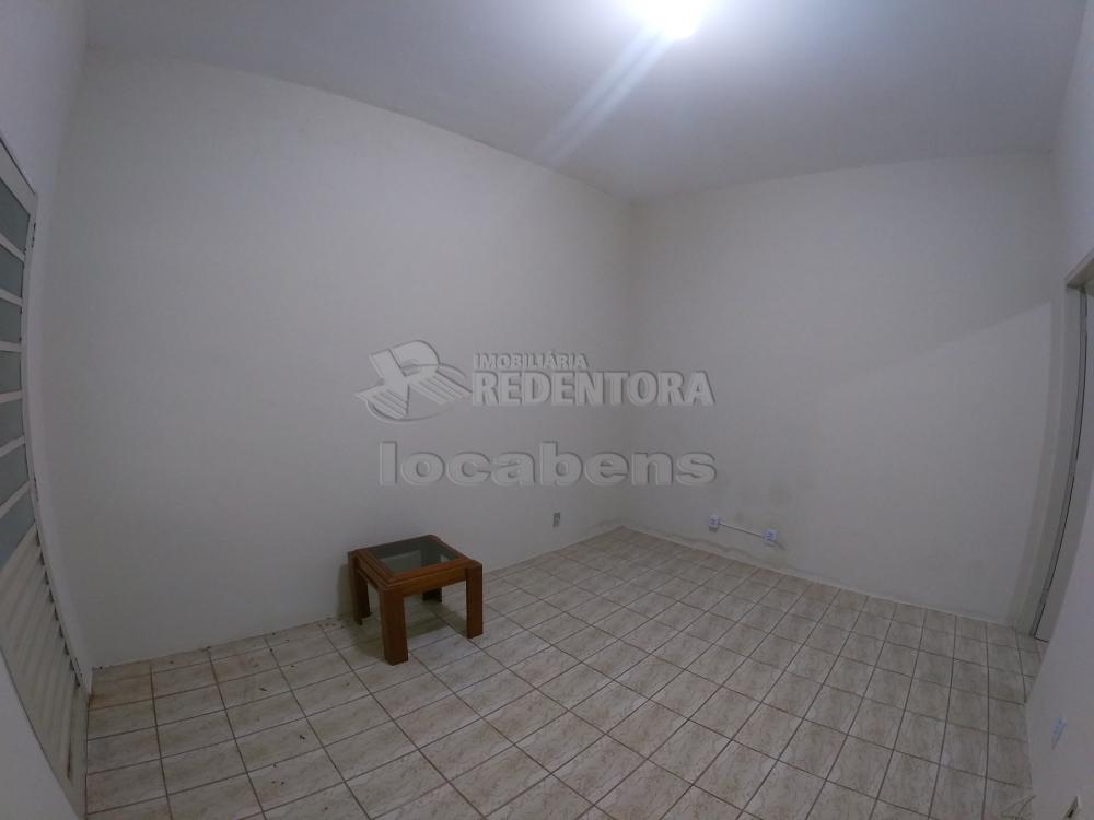 Alugar Casa / Padrão em São José do Rio Preto R$ 2.500,00 - Foto 34