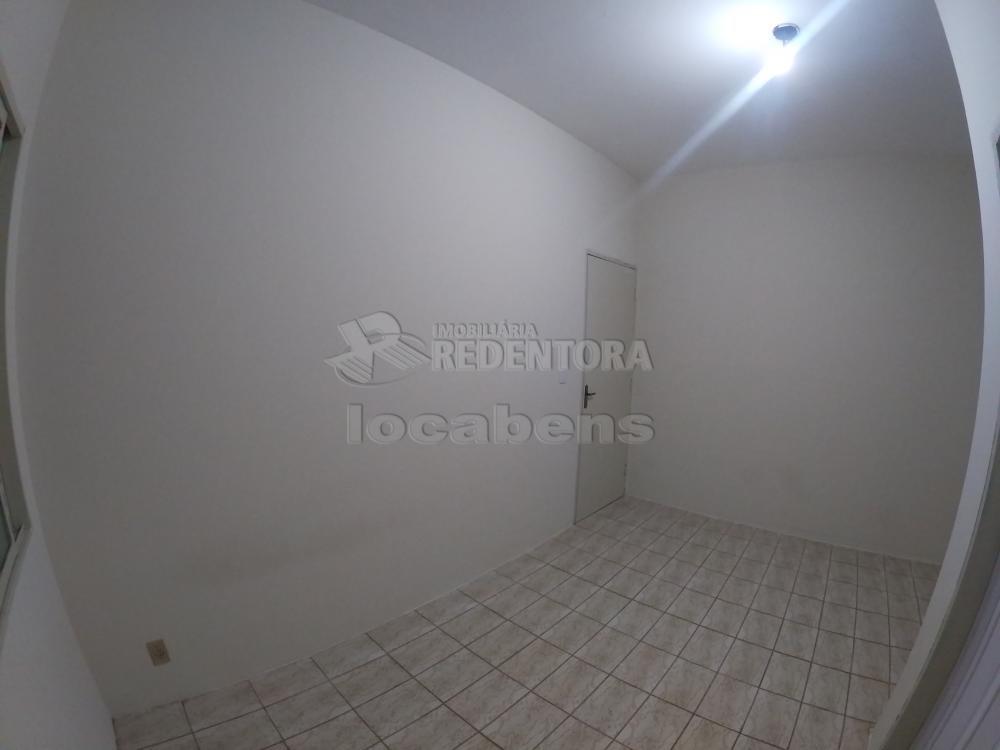 Alugar Casa / Padrão em São José do Rio Preto R$ 2.500,00 - Foto 38