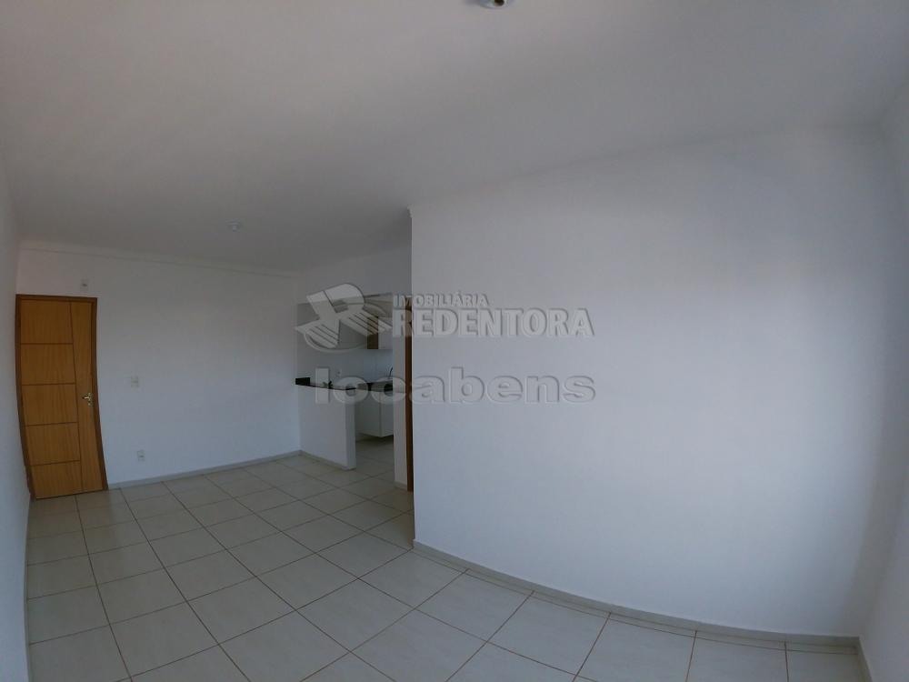 Alugar Apartamento / Padrão em São José do Rio Preto R$ 1.000,00 - Foto 2