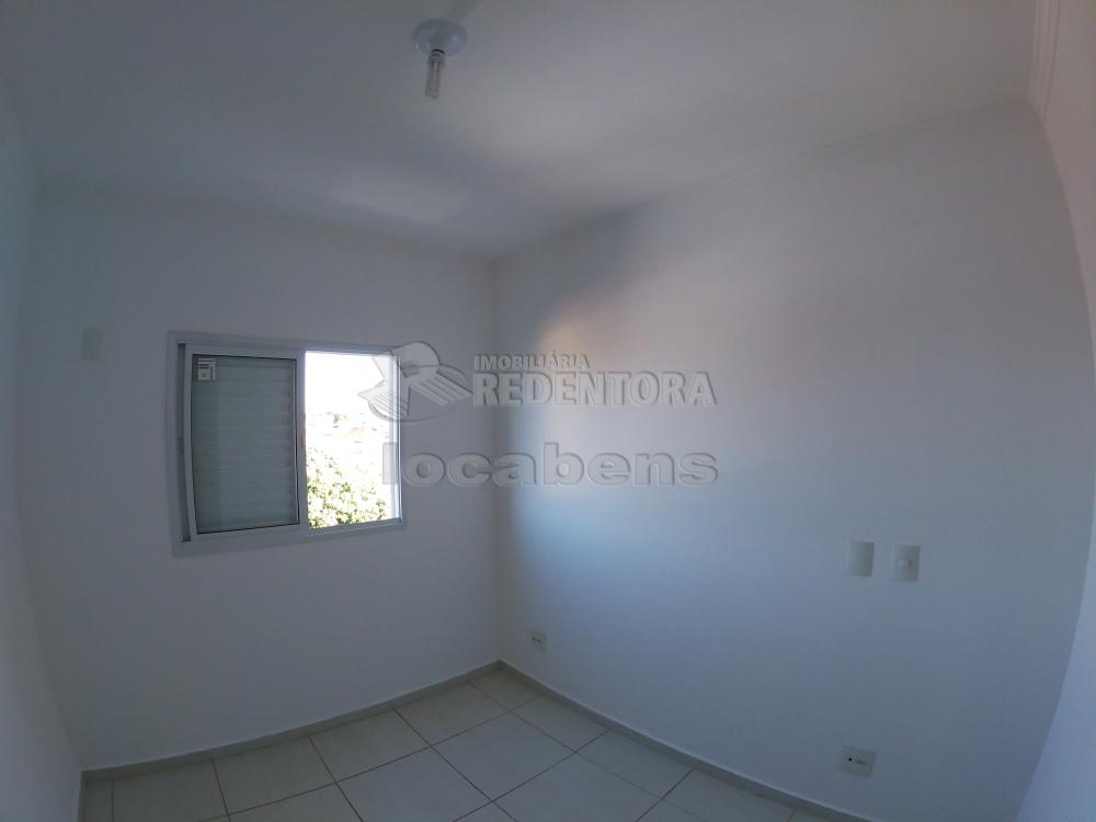 Alugar Apartamento / Padrão em São José do Rio Preto R$ 1.000,00 - Foto 8