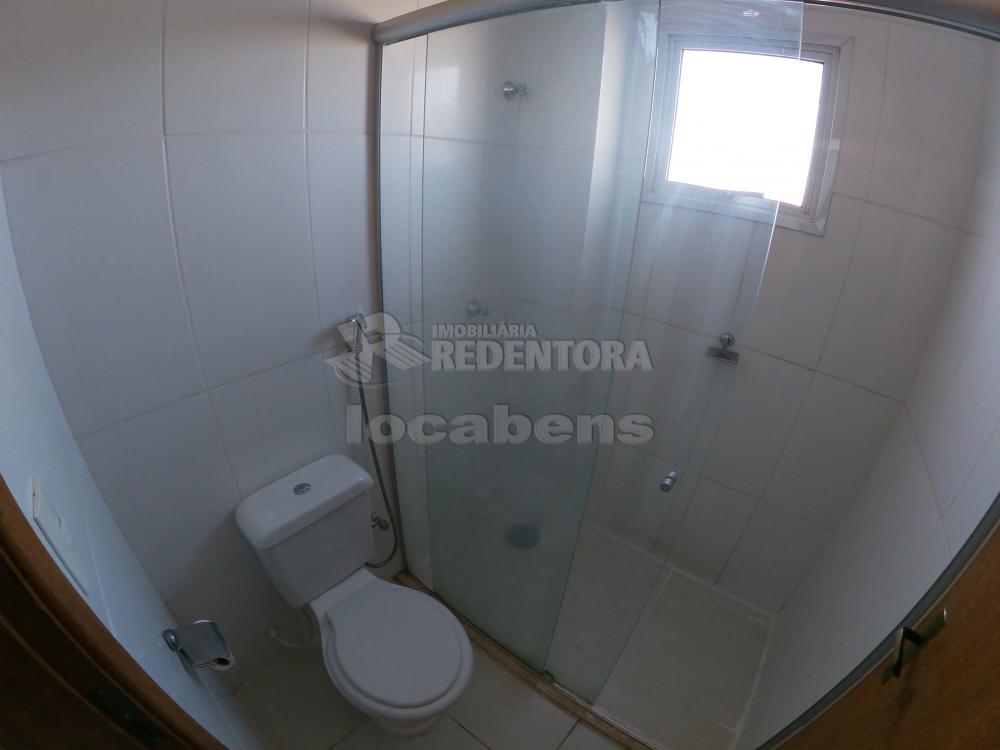 Alugar Apartamento / Padrão em São José do Rio Preto R$ 1.000,00 - Foto 12