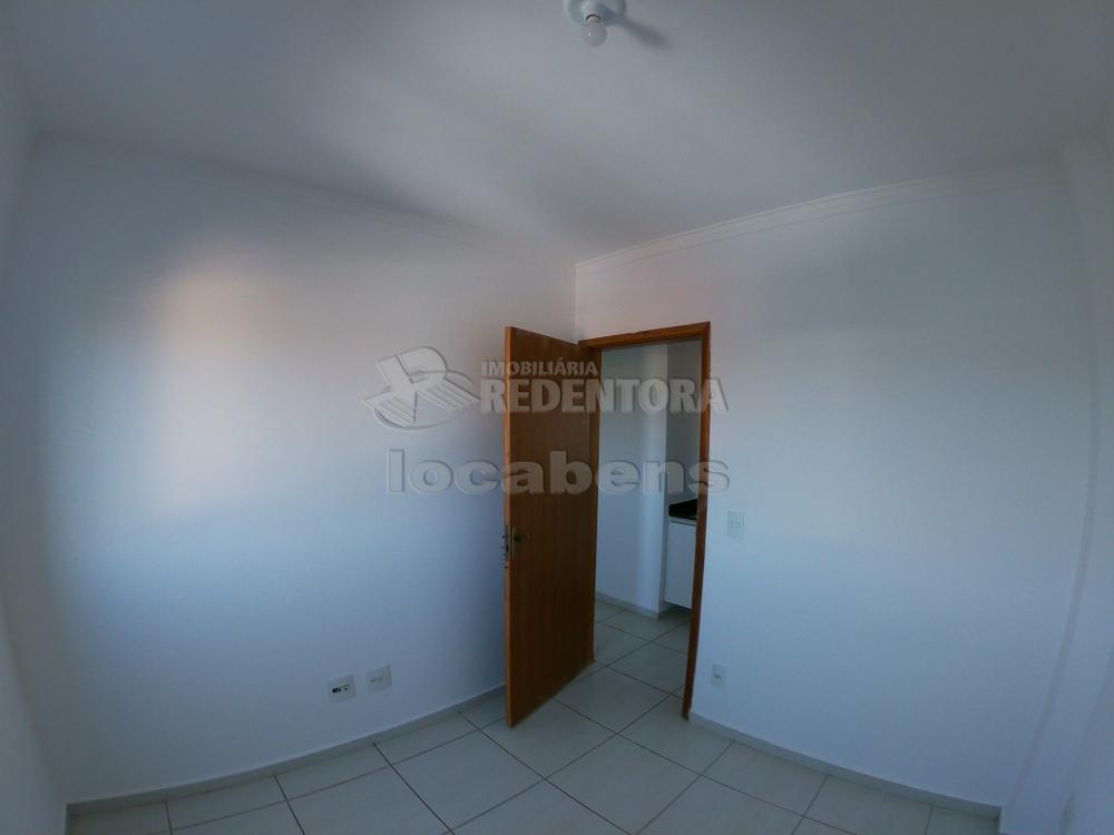 Alugar Apartamento / Padrão em São José do Rio Preto R$ 1.000,00 - Foto 15