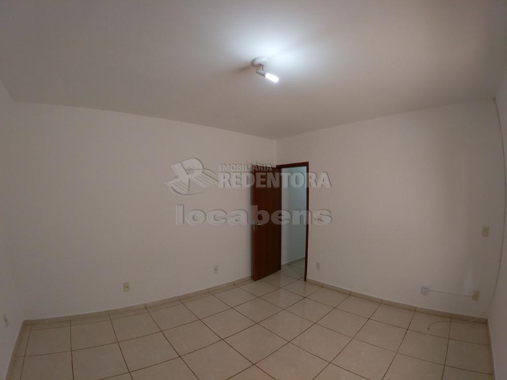 Alugar Casa / Padrão em São José do Rio Preto apenas R$ 2.000,00 - Foto 17