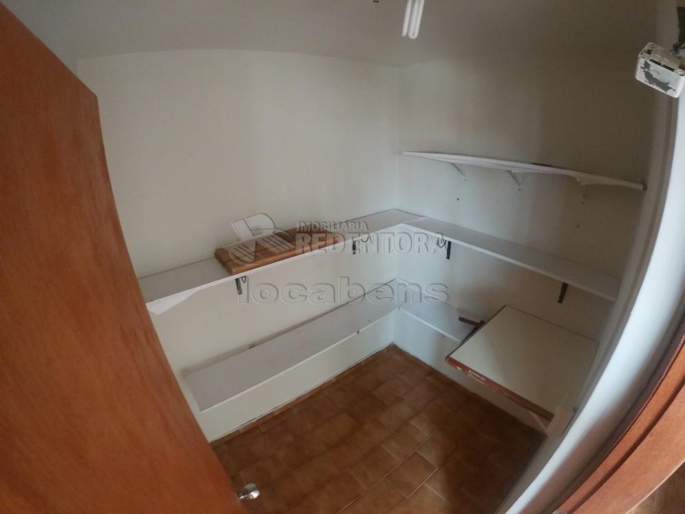 Alugar Apartamento / Padrão em São José do Rio Preto R$ 900,00 - Foto 7