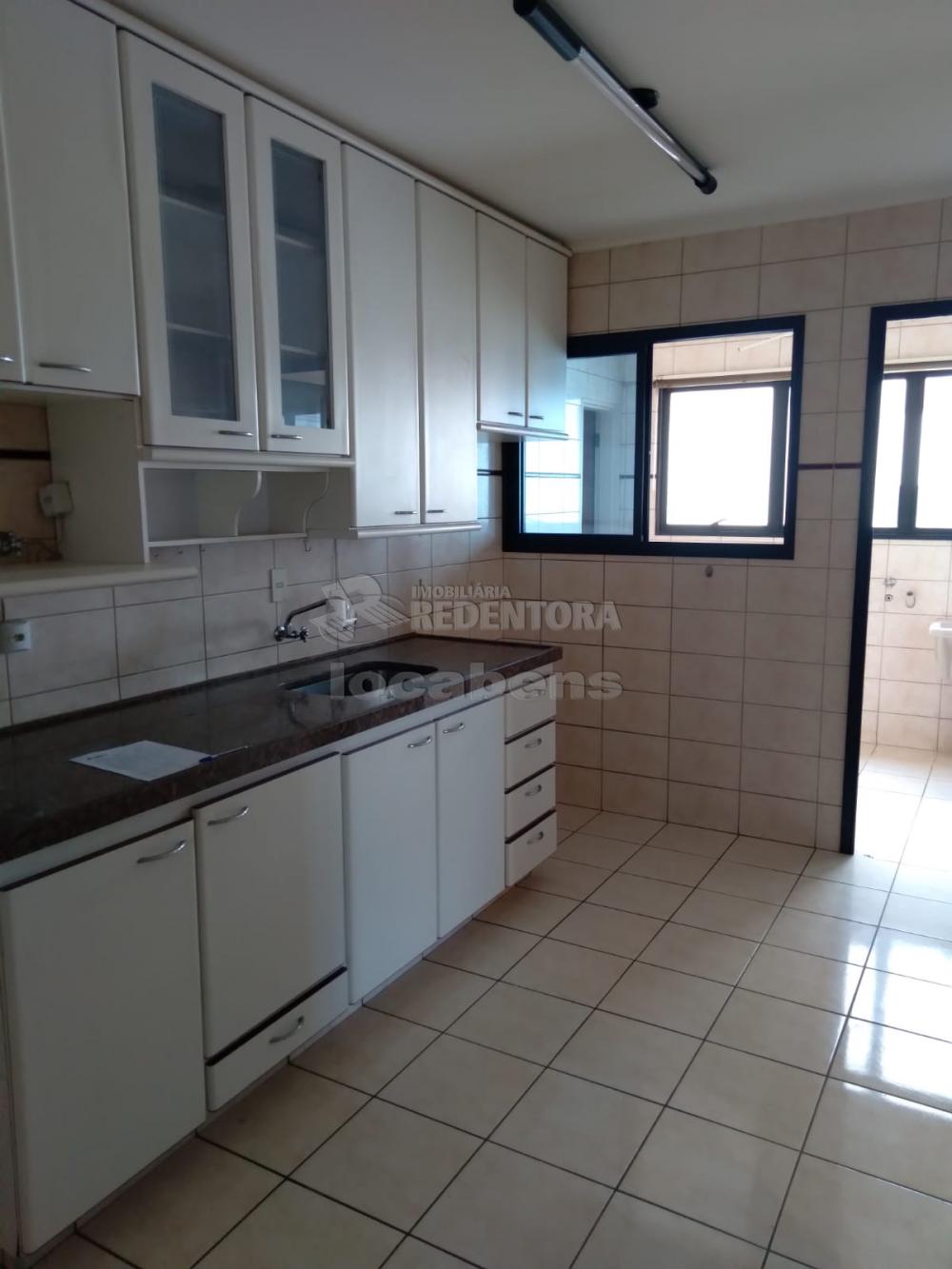 Alugar Apartamento / Padrão em São José do Rio Preto apenas R$ 1.300,00 - Foto 4