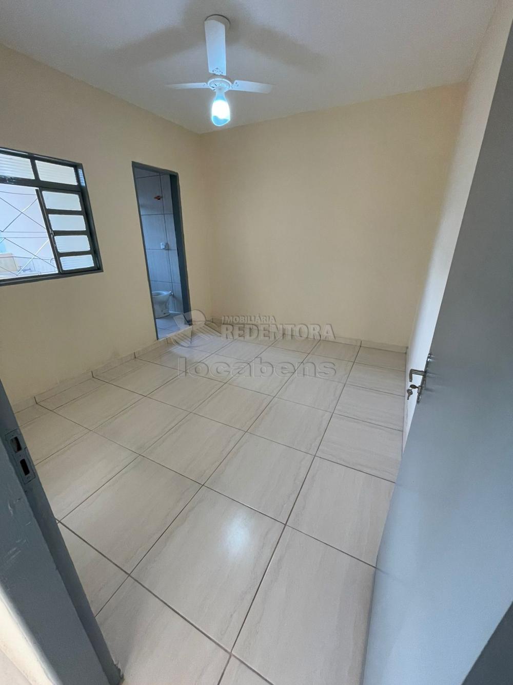 Alugar Casa / Padrão em São José do Rio Preto apenas R$ 850,00 - Foto 2