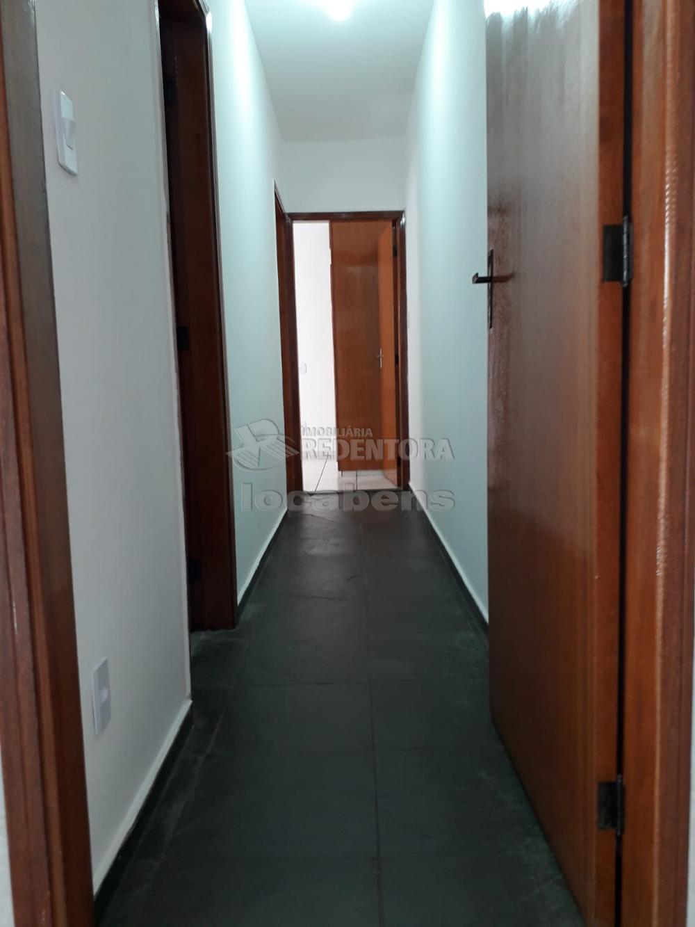 Comprar Apartamento / Padrão em São José do Rio Preto R$ 240.000,00 - Foto 6