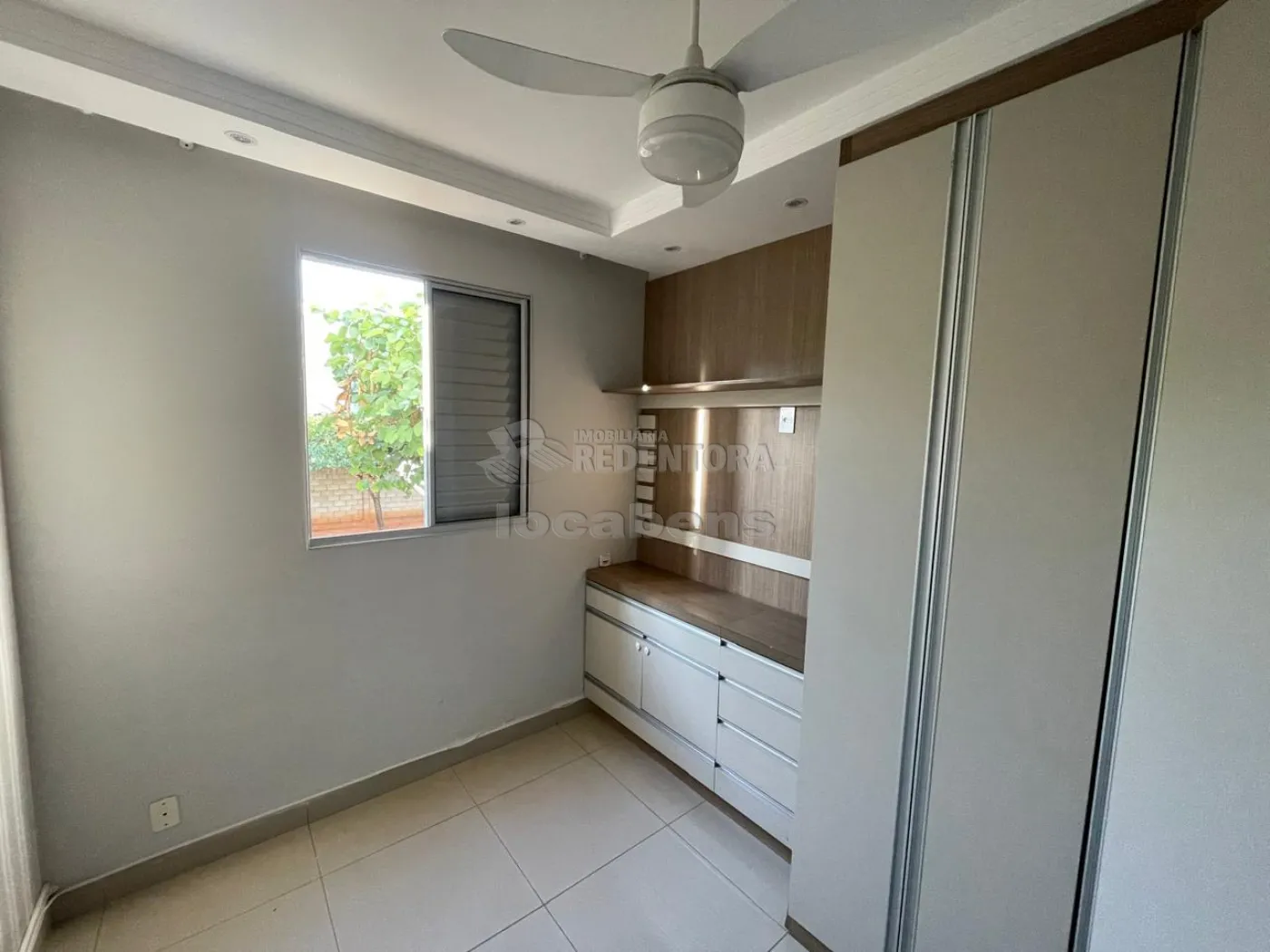 Alugar Apartamento / Padrão em São José do Rio Preto R$ 2.400,00 - Foto 7