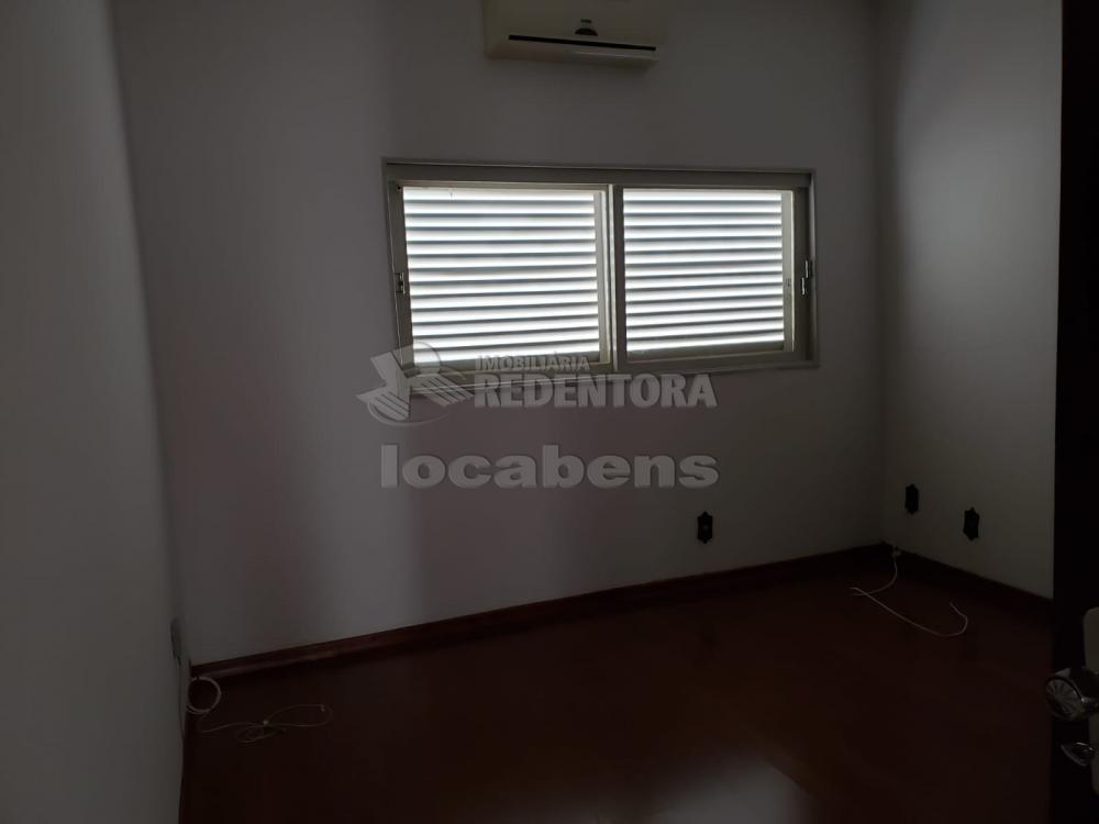 Alugar Casa / Padrão em São José do Rio Preto R$ 4.200,00 - Foto 12