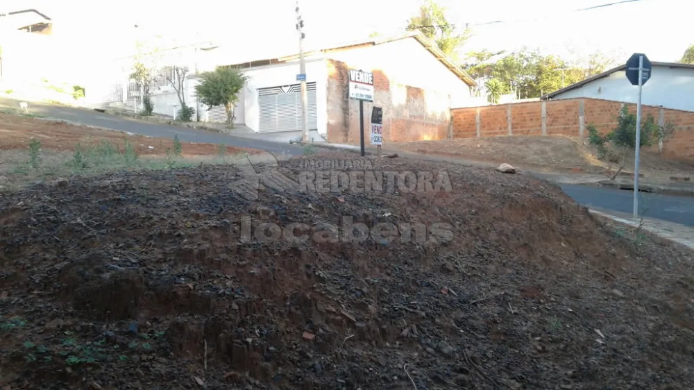 Comprar Terreno / Padrão em São José do Rio Preto R$ 140.000,00 - Foto 14