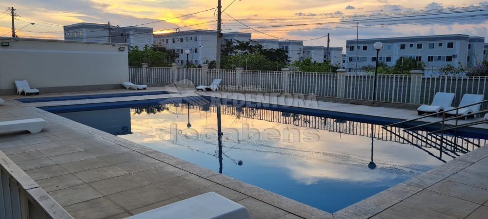 Alugar Apartamento / Padrão em São José do Rio Preto R$ 800,00 - Foto 4