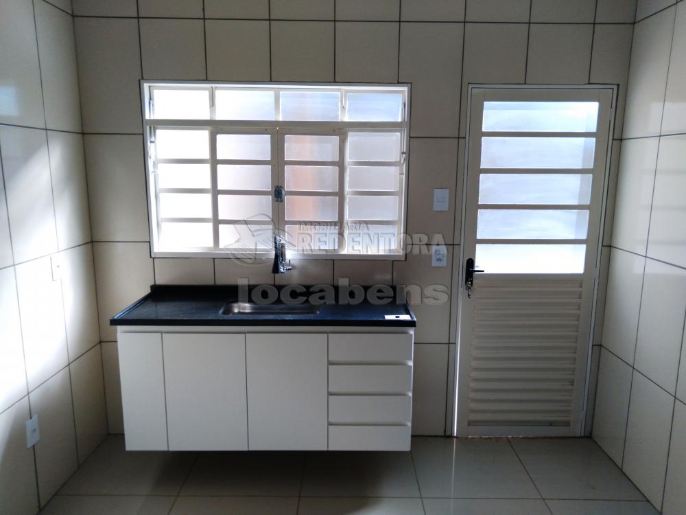 Alugar Casa / Padrão em São José do Rio Preto apenas R$ 900,00 - Foto 3