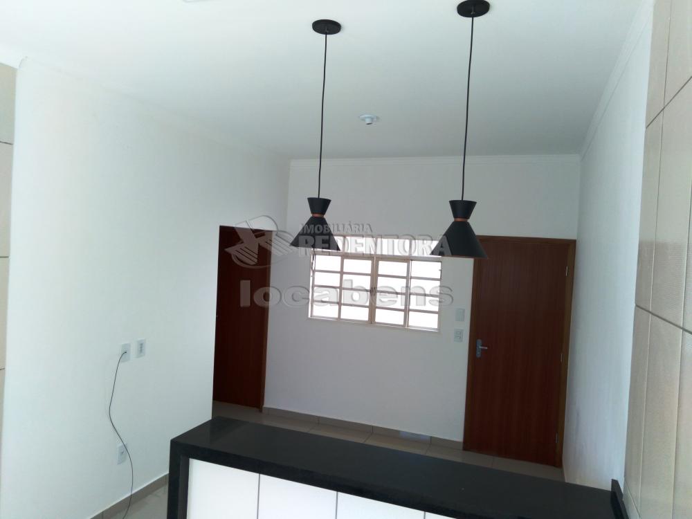 Alugar Casa / Padrão em São José do Rio Preto apenas R$ 900,00 - Foto 4