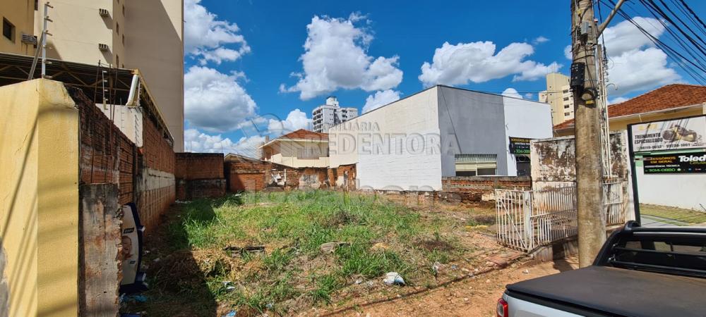 Comprar Terreno / Padrão em São José do Rio Preto R$ 380.000,00 - Foto 1