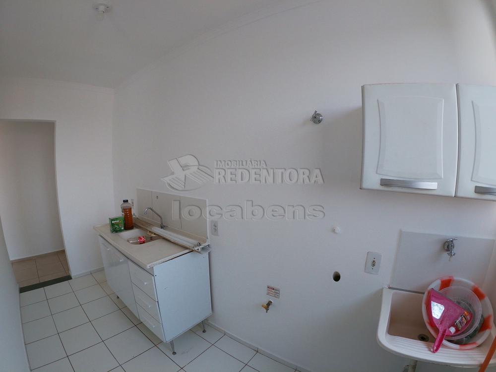 Alugar Apartamento / Padrão em São José do Rio Preto R$ 450,00 - Foto 5