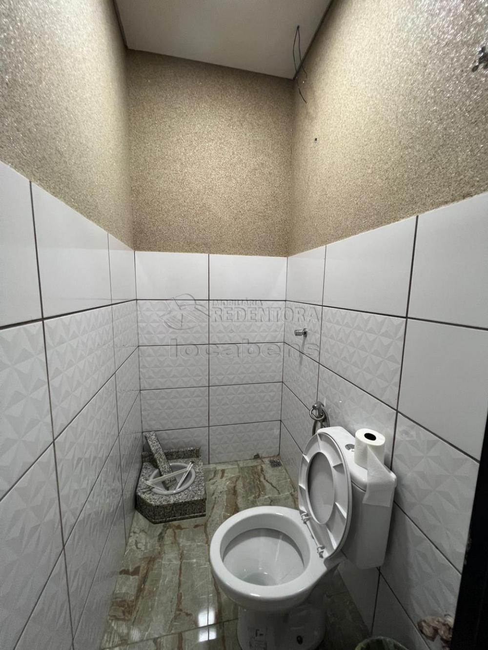 Comprar Casa / Padrão em São José do Rio Preto R$ 450.000,00 - Foto 5