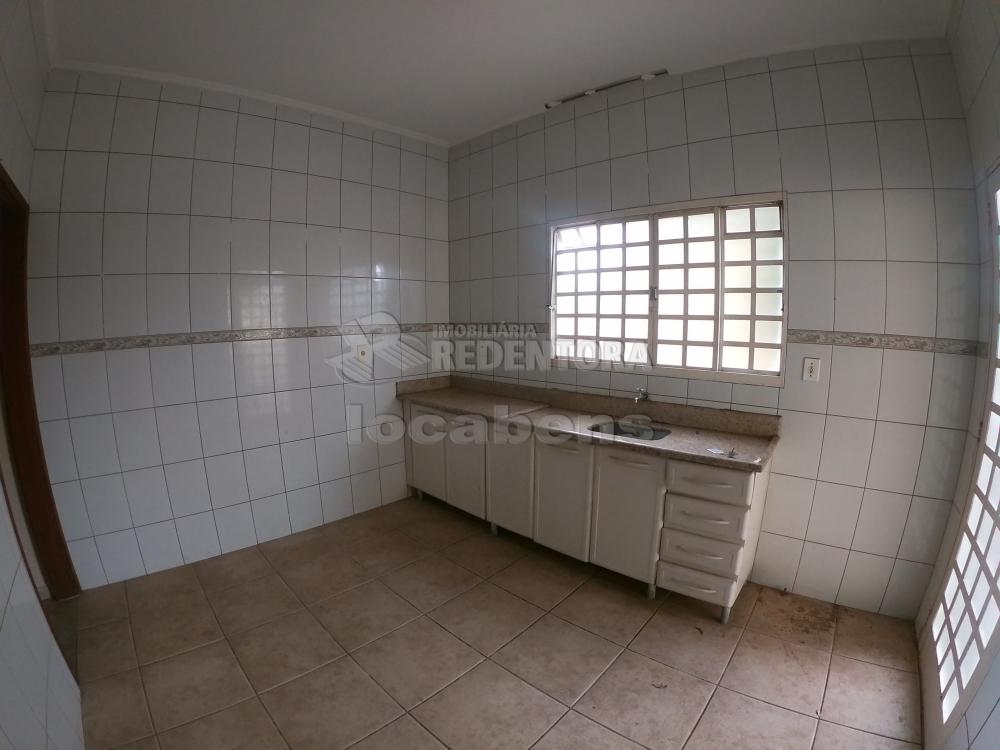 Alugar Casa / Padrão em São José do Rio Preto apenas R$ 800,00 - Foto 6