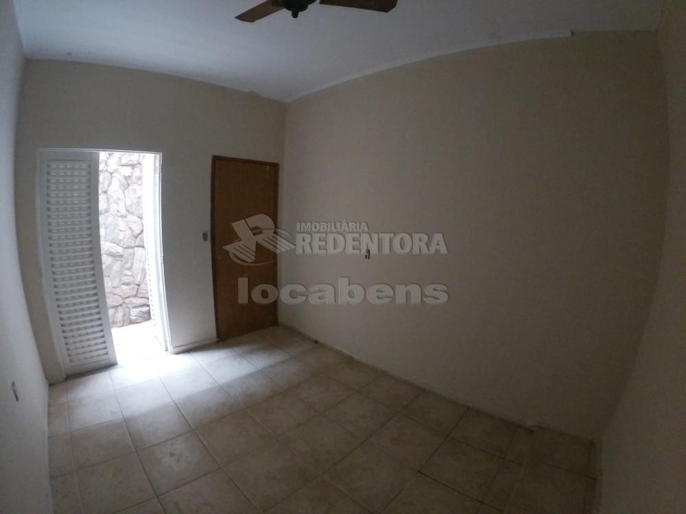 Alugar Casa / Padrão em São José do Rio Preto apenas R$ 800,00 - Foto 13