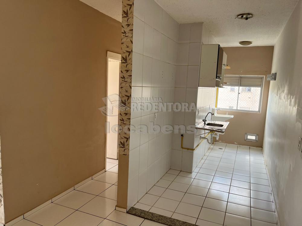 Alugar Apartamento / Padrão em São José do Rio Preto apenas R$ 950,00 - Foto 3