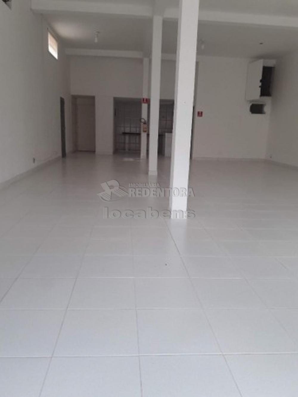 Alugar Comercial / Salão em São José do Rio Preto R$ 2.500,00 - Foto 6