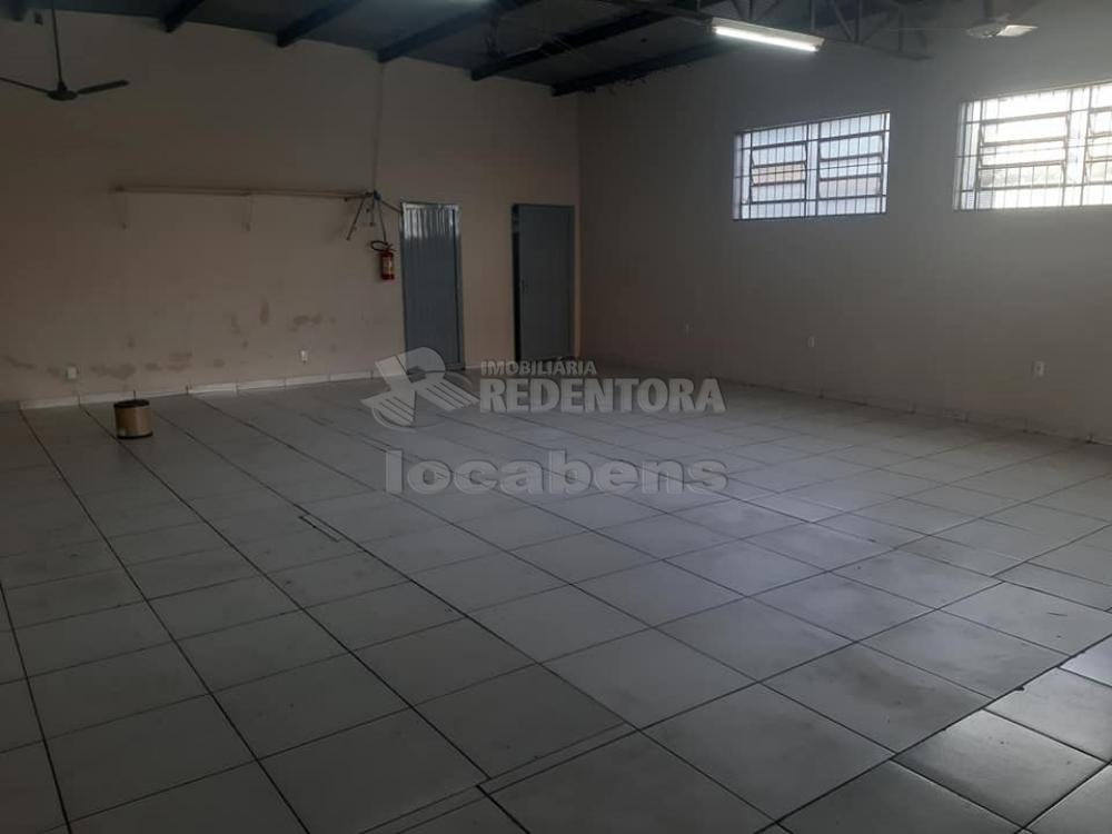 Alugar Comercial / Salão em São José do Rio Preto R$ 1.700,00 - Foto 1