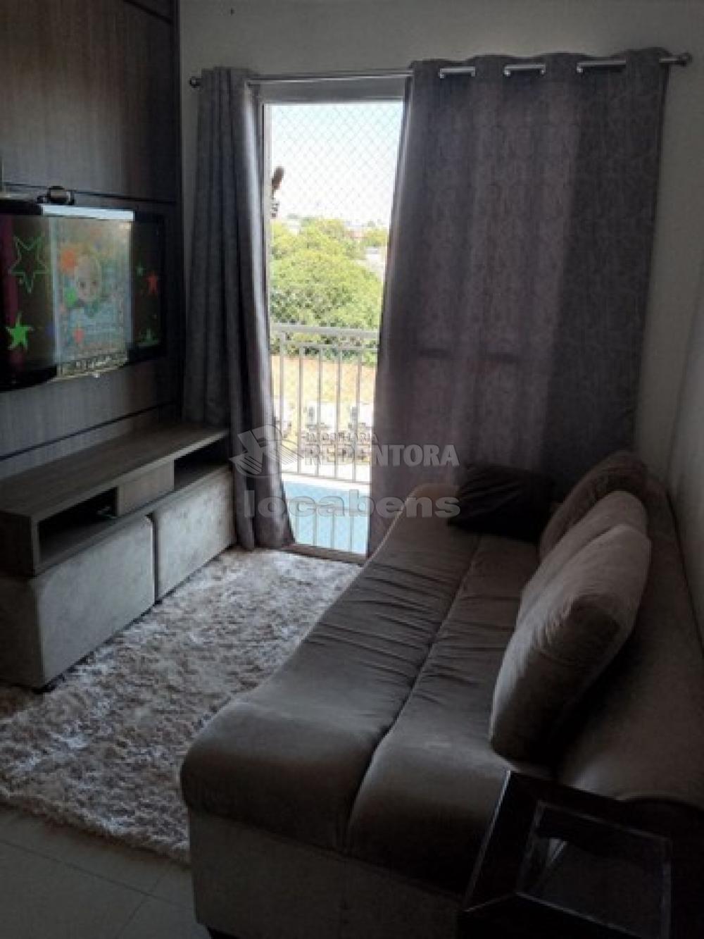 Comprar Apartamento / Padrão em São José do Rio Preto apenas R$ 215.000,00 - Foto 1