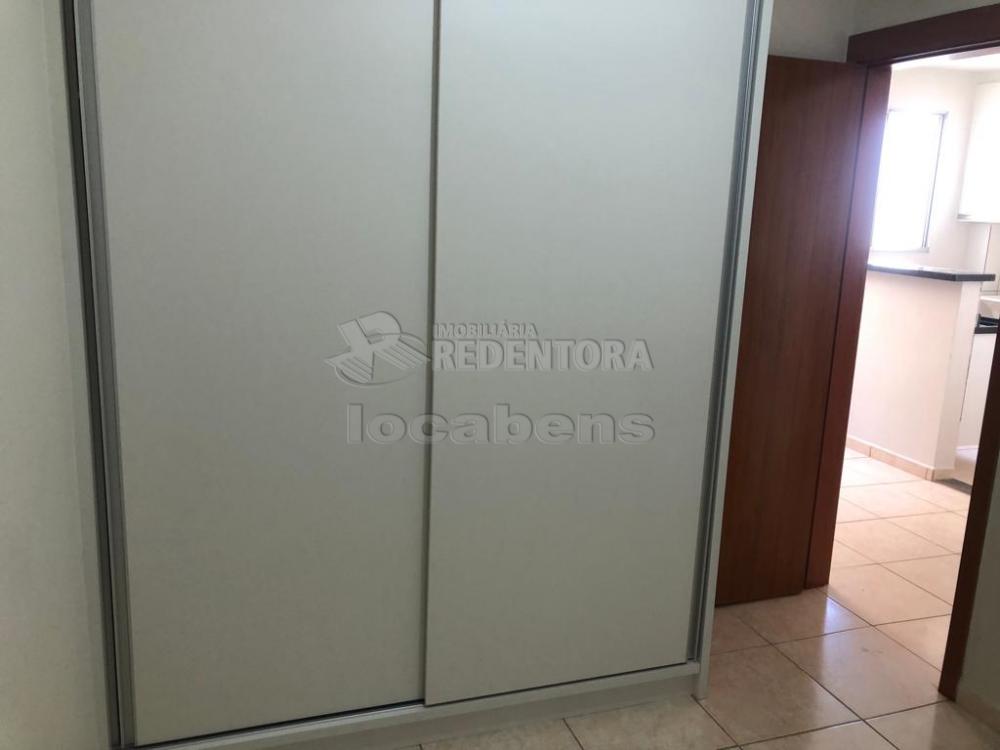 Alugar Apartamento / Padrão em São José do Rio Preto R$ 850,00 - Foto 12