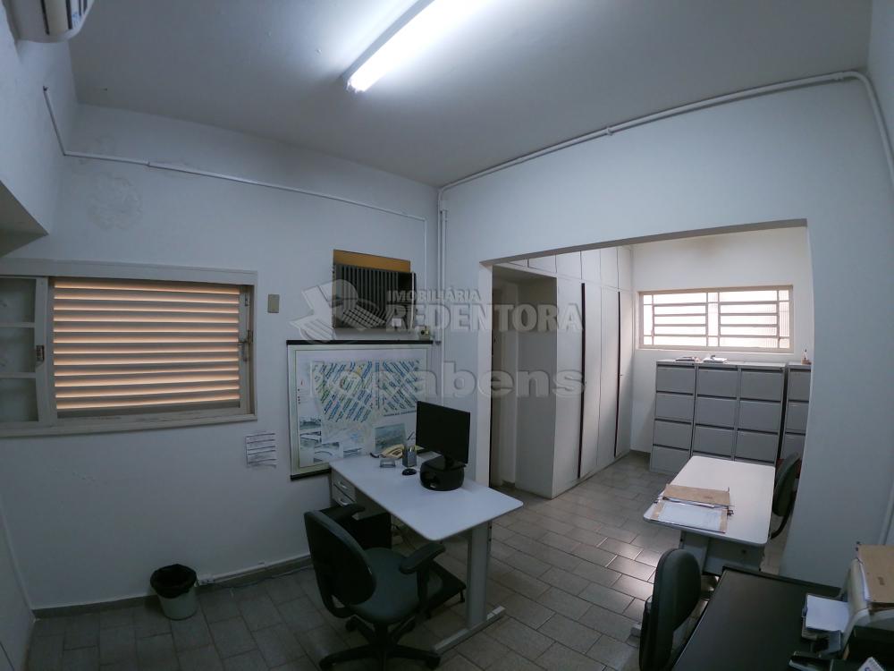 Comprar Comercial / Casa Comercial em São José do Rio Preto R$ 1.100.000,00 - Foto 16