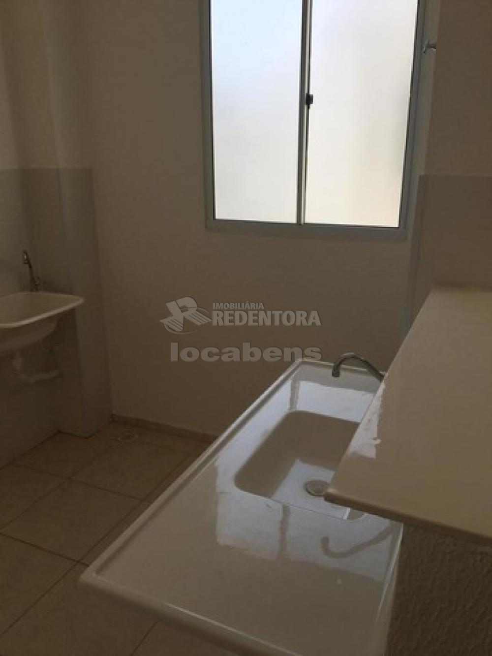 Comprar Apartamento / Padrão em São José do Rio Preto apenas R$ 160.000,00 - Foto 4