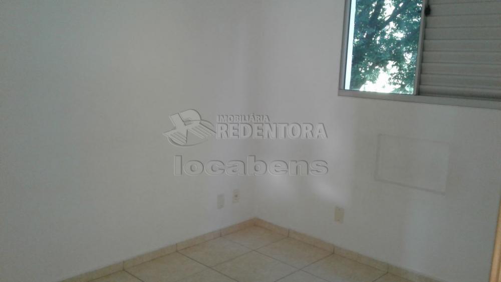 Alugar Apartamento / Padrão em São José do Rio Preto R$ 700,00 - Foto 5